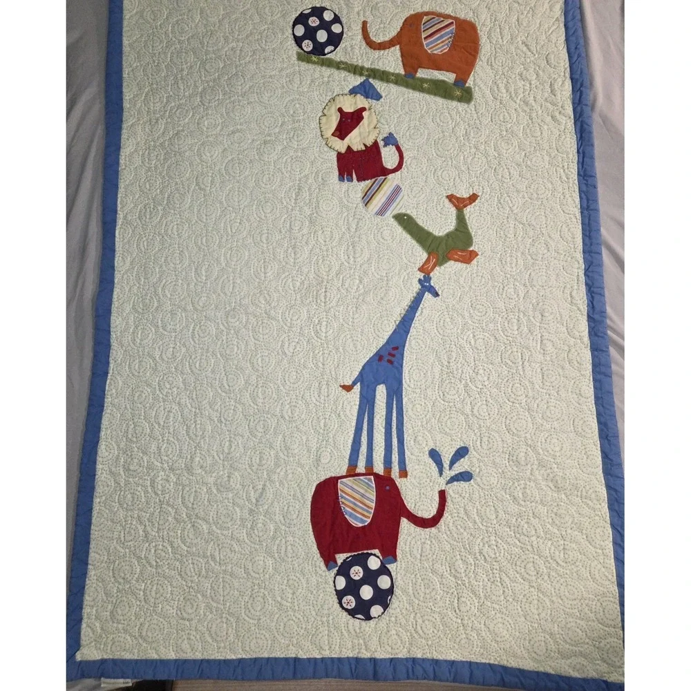 Pottery Barn Kids 2008 Baby Quilt  Blanket And Sham Circus Stacked Animals Theme